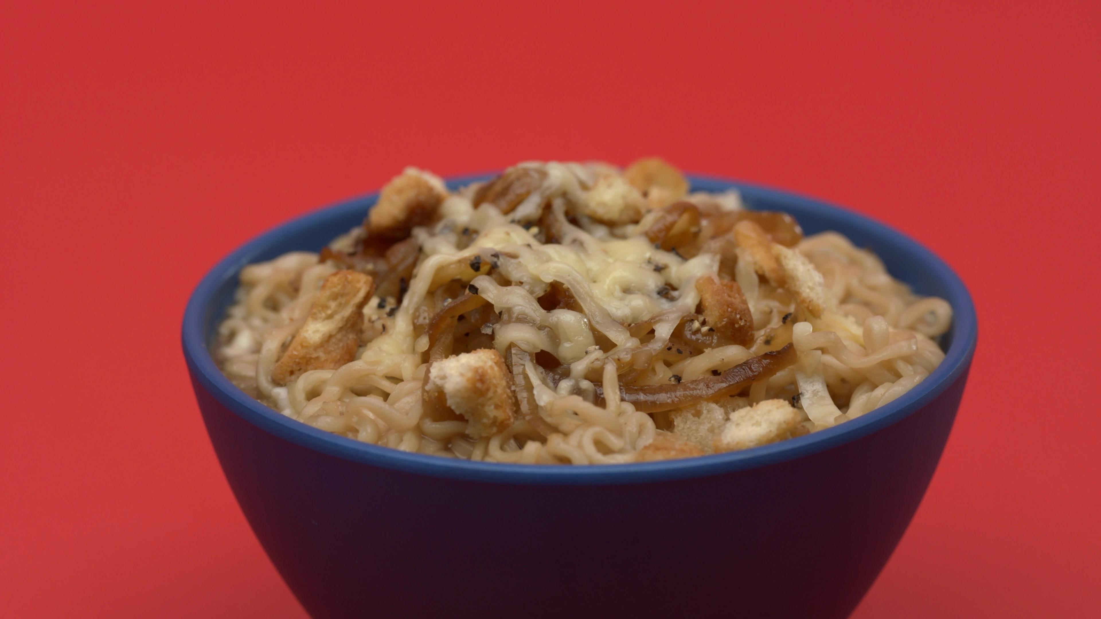 FRENCH ONION SOUP RAMEN